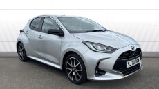 Toyota Yaris 1.5 Hybrid Dynamic 5dr CVT Hybrid Hatchback